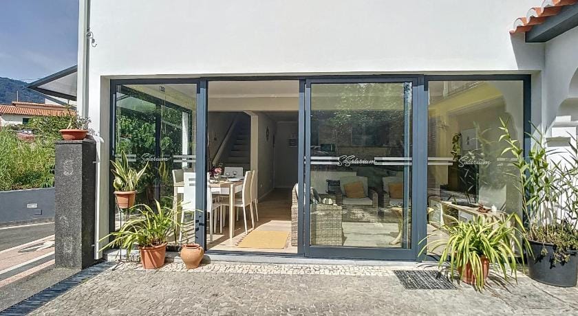 Solarium Villa by Atlantic Holiday Apartment in Madeira District