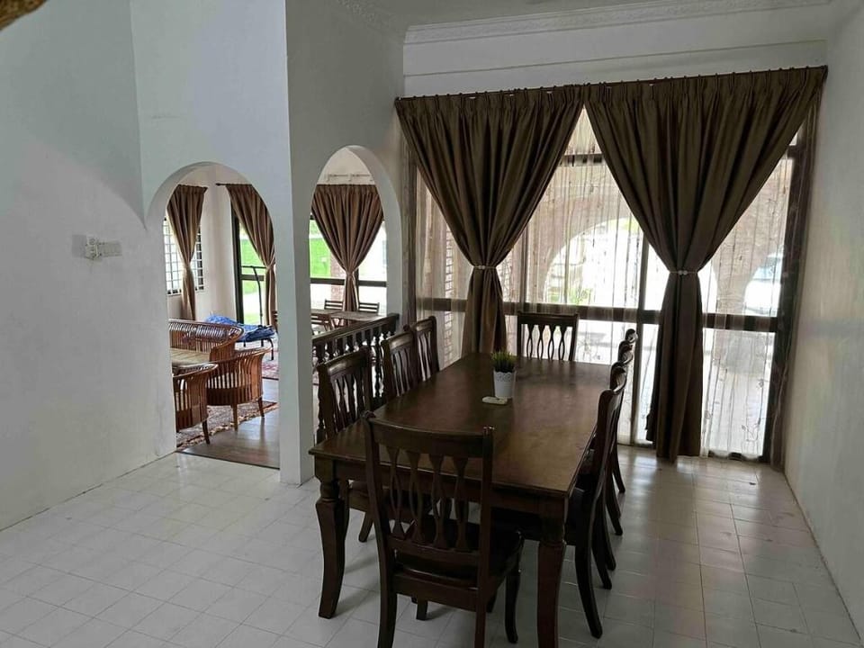 Mawar 23 Chendering with Private Pool Vacation rental in Terengganu, Malaysia