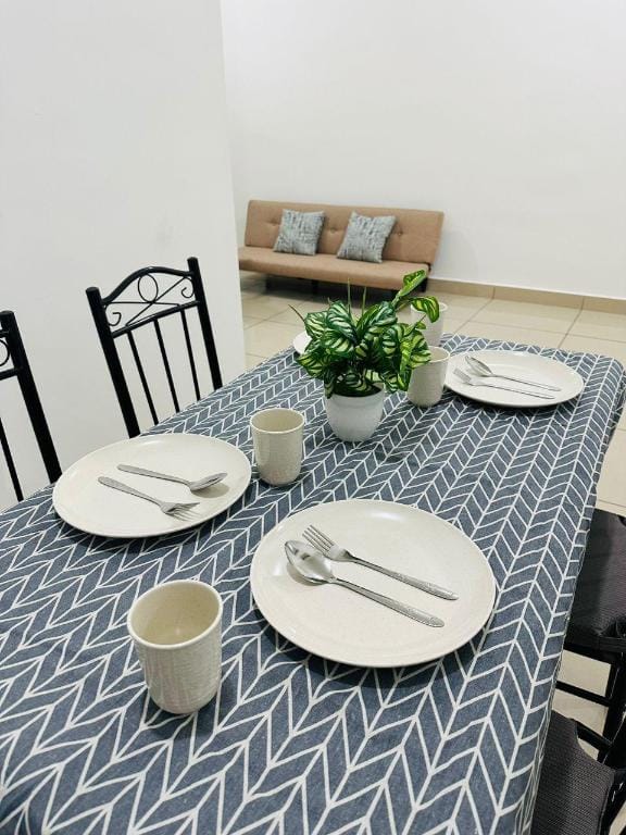 Nilam 6 MINIMALIST 3BR HOME NEAR KKIA Cyber City Apartment in Kota Kinabalu