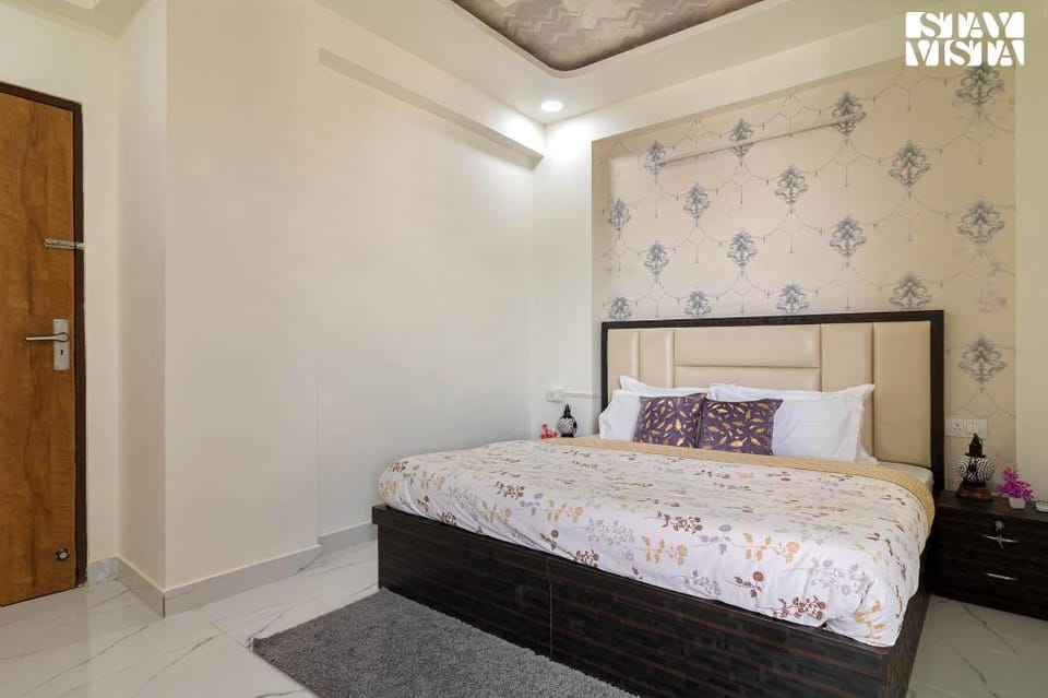 StayVista at Regal By Aaj  Apartment in Jaipur