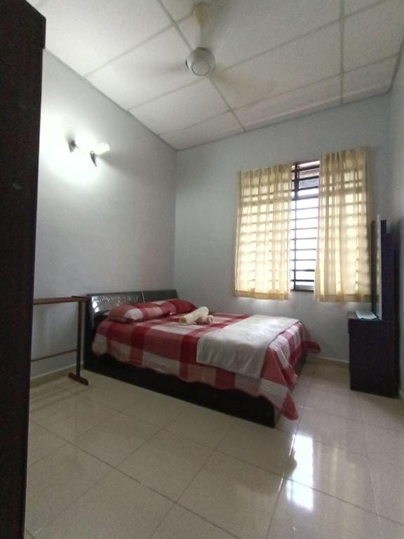 Kaseh Asiah Homestay (Muslim Only) Vacation rental in Terengganu, Malaysia