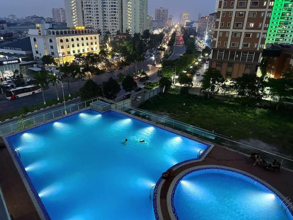 Luxury 1br Apartment-BacNinh city-pool/selfcheckin Apartment in Laos