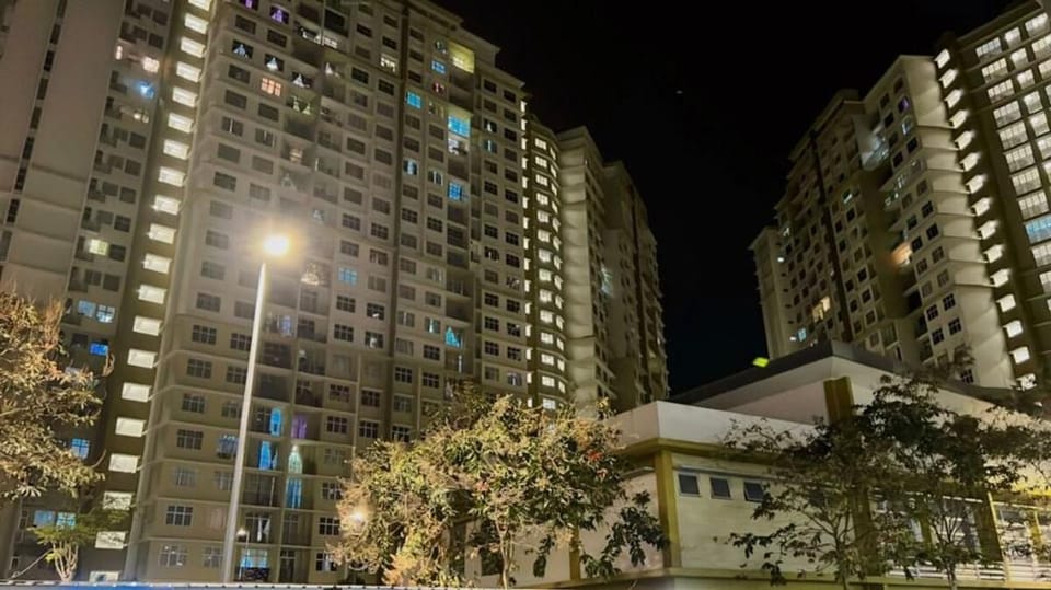 Homestay Jiejie Putrajaya P16 Wifi Netflix Apartment in Putrajaya