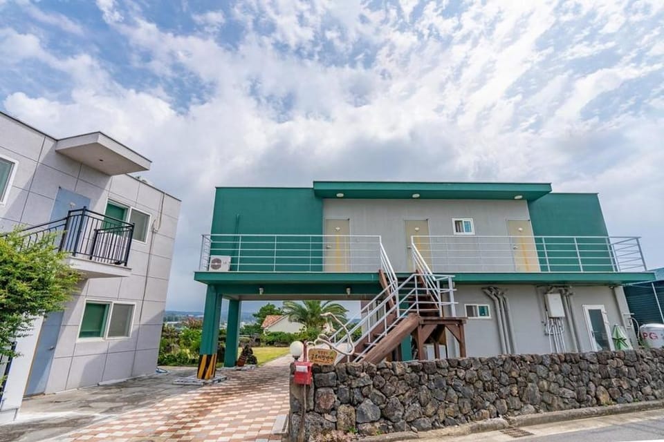Glory Hill Bed and Breakfast in South Korea