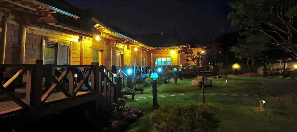 Baekdam Mountain Valley Pension Bed and Breakfast in South Korea