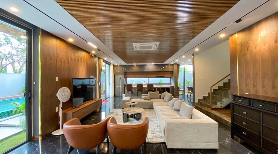 SC Luxury 4Bedrooms Pool Villa Villa in Da Nang