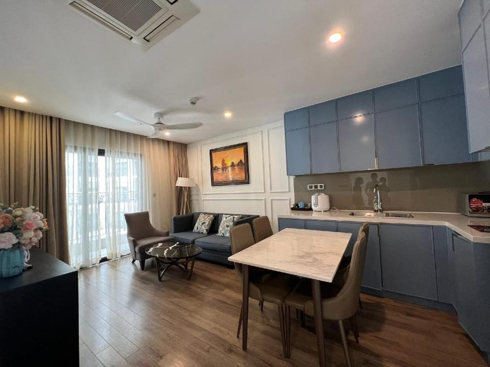 căn 2 PN lớn View Kỳ quan Golden bay Apartment in Da Nang