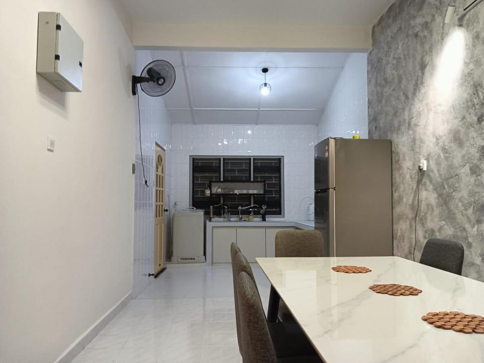 KUANTAN HAJI AHMAD HOMESTAY Vacation rental in Pahang, Malaysia