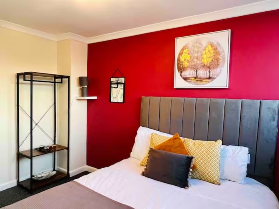 Cozy 2 bed Apt with Private Garden" Apartment in London Borough of Croydon