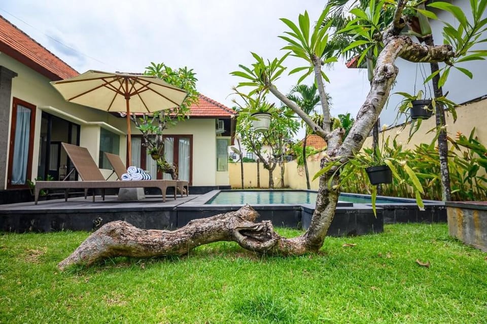 Lucky Lily Villa – Garden Escape Villa in Denpasar