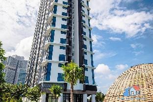 Almas Suites @ Puteri Harbour Apartment in Johor