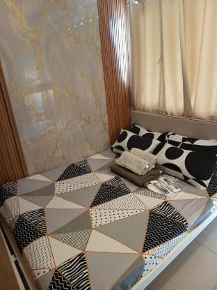 Cheapest 1 BR in Shell Pasay Apartment in Pasay
