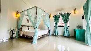 Calvin's Retreat Luxury Villa,Newly Renovated,WiFi Villa in Benaulim