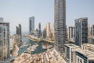 Entire Luxurious 2 BR with Full Marina & Sea View Apartment in Dubai