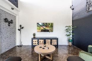 Loft1BR Private pool Villa with Ricefield Views Villa in Ubud
