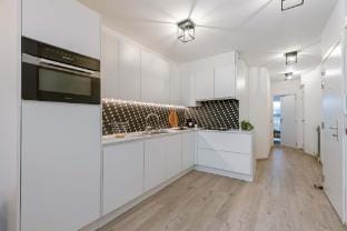 Bright apartment in the centre of Knokke Apartment in Knokke-Heist