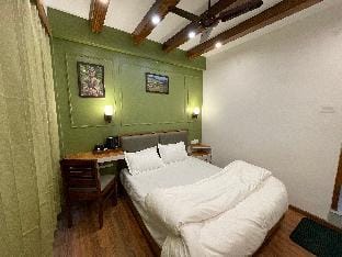 Minimalist Home Villa in Uttarakhand