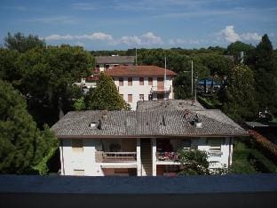 Beautiful Studio with big balcony - By Beahost Rentals Apartment in Bibione
