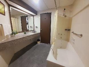 Beachfront Seaview peang Apartment in Tanjung Bungah