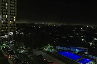 Cozy & Modern Condo Unit near Airport Apartment in Lapu-Lapu City
