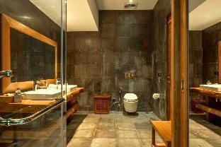 Entire 5 BR Private Pool Villa AN21 Villa in Bali