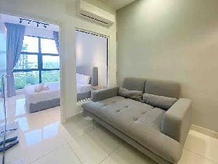 Enjoyable 1BR Suite@ Arte Mont Kiara Vacation rental in Federal Territory of Kuala Lumpur