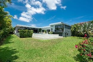 Luxurious 5BR Pool Villa Mayacol near Nai-Harn  Villa in Rawai