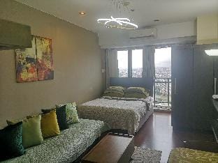 Studio | Netflix &43" TV | 200mbs net | great view Apartment in Mandaluyong