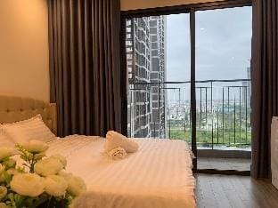 *Vivian's House* 1BRL lake view Ocean Park Luxury* Vacation rental in Laos