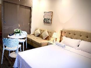 *Vivian's House* 1BRL lake view Ocean Park Luxury* Vacation rental in Laos