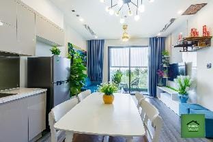 *Vivian's house*1BRL +1 view city Ocean Park Vacation rental in Laos