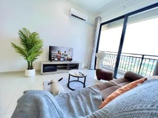D'Cozy Suite 1Br by CK Group 【Tampoi】@Netflix Vacation rental in Johor Bahru