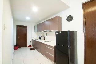 One BR Balcony/KLCC VIEW Pool/5mins walk to PWTC Vacation rental in Federal Territory of Kuala Lumpur