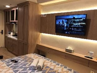 M-Town Luxury Apartment by KenMax Apartment in West Java