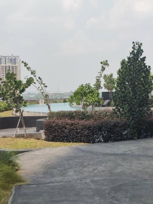 Irvine Suites Lantai 26-I2618 Apartment in West Java