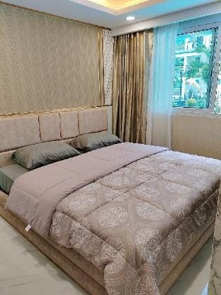 Honeymoon Travel Apartment Water System Private Pool on the First Floor Vacation rental in Pattaya City