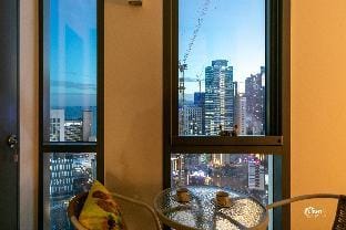 Hera Haeundae Beach Premium Ocean View # Sea view Apartment in Busan