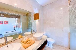 Adore 4 BR Private Pool Villa #NE06B Villa in Bali