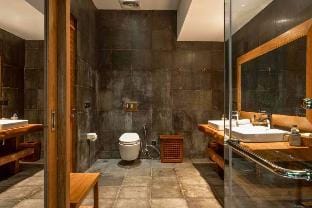 Entire 5 BR With Private Pool Villa NE144A Villa in Bali