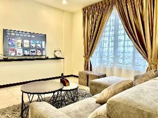 Jeff and Ricky Homestay 91@Satria Residence Apartment in Kuching