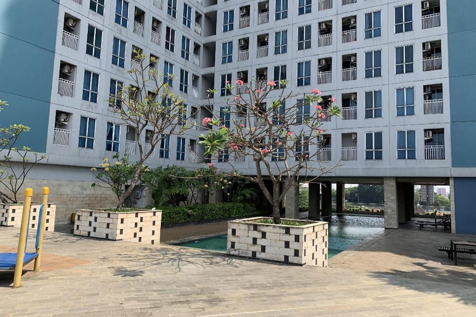 Gracia Room Apartemen Grand Dhika City Bekasi Hotel in West Java