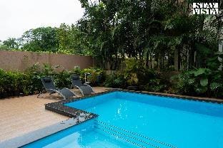 StayVista's Rosso with Outdoor Pool, Theatre-Disc Room & Games Room Villa in Lonavla