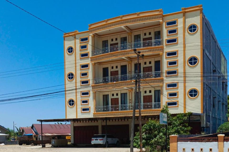 Hotel O Wisma Syariah Dian Near Pare-pare Hotel in Indonesia