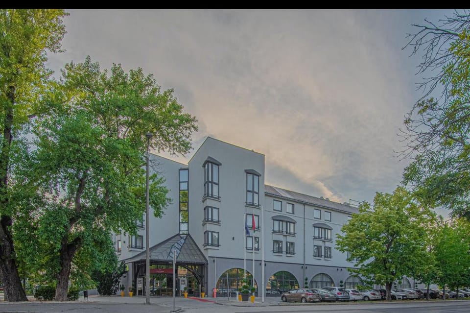 Castrum Hotel**** Székesfehérvár Hotel in Székesfehérvár