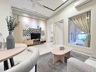 Deluxe 1BR Suite w/ KL View @ Arte Mont Kiara Vacation rental in Federal Territory of Kuala Lumpur