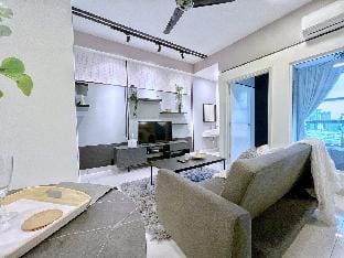 Soft & Warm 1BR Suite @ Arte Mont Kiara w/ Pool Vacation rental in Federal Territory of Kuala Lumpur