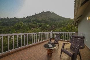 Moving Mist  by Indo Stays  Vacation rental in Kerala