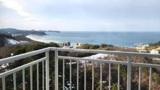Yangyang Stay Dongsan Bed and Breakfast in South Korea