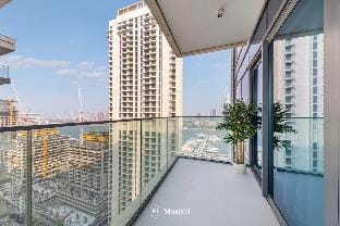 Manzil - Stylish 2BR in Palm Jumeirah W Beach View Vacation rental in Dubai