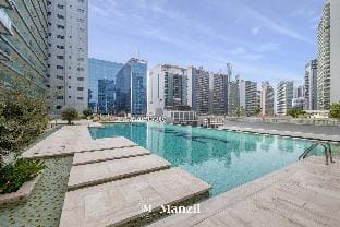 Manzil - Designer 1 BR Apt near Burj & Dubai Mall Vacation rental in Dubai